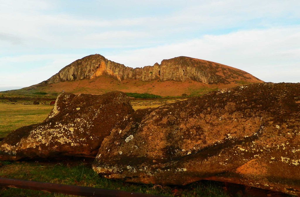 Moai tombado no Ahu Tongariki
